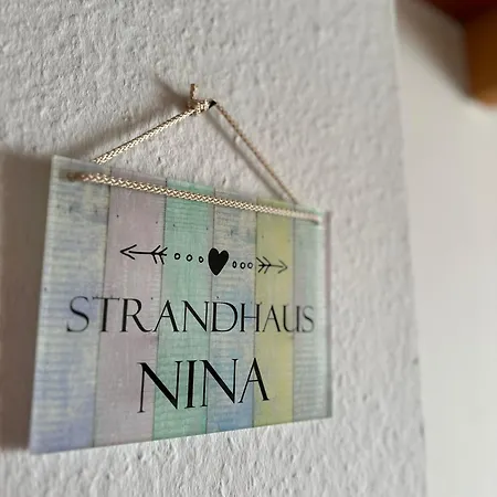 Strandhaus Nina - Ferienhaus Hooksiel Exterior photo